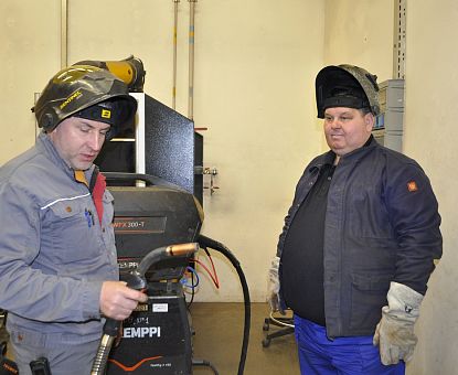 Преподаватель Грязинского техколледжа пошел на завод, чтобы обучать студентов